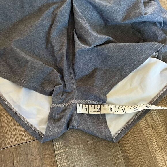 Lululemon City Skort Gray Zip
Pockets Pleated Shorts Women's
Size 10 - Picture 7 of 10